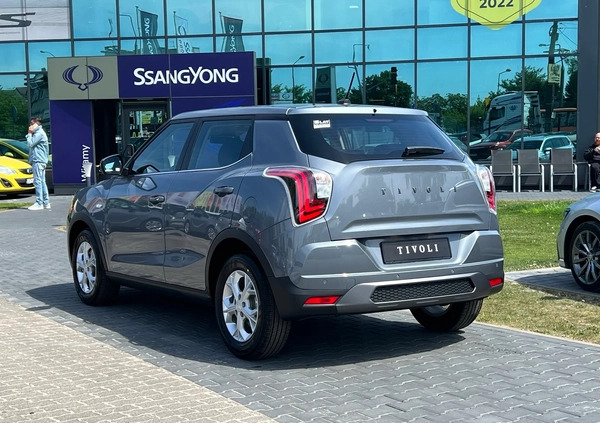 SsangYong Tivoli cena 107800 przebieg: 10, rok produkcji 2023 z Mikołajki małe 232